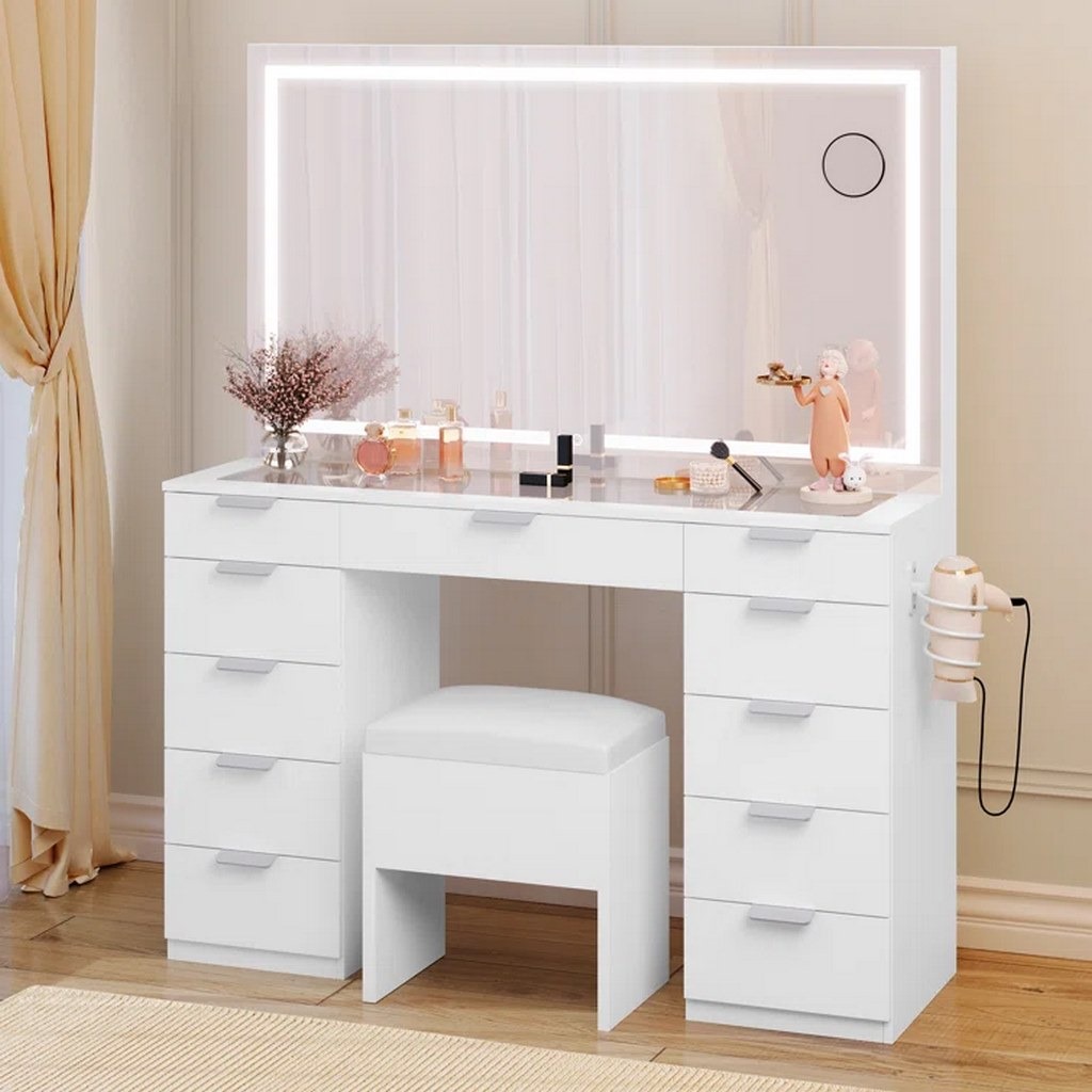 Dresser DR029 - تسريحة